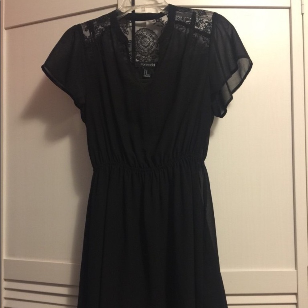 V-neck dress